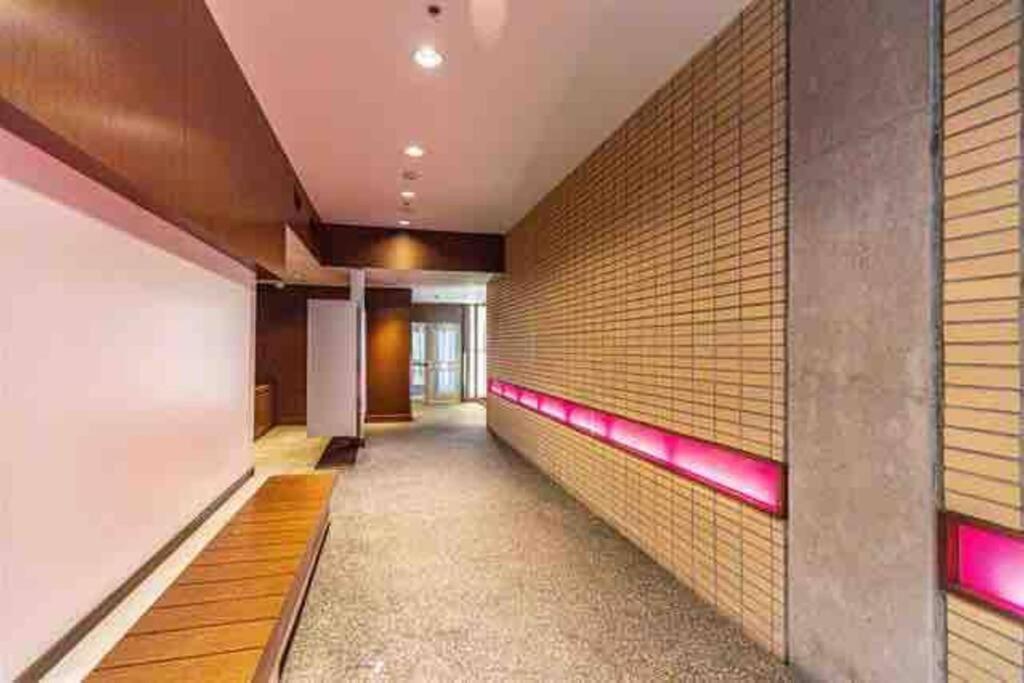 Beautiful Apartment Downtown, Mins To Rogers Arena, Stadium, Restaurants, Shops Vancouver Buitenkant foto