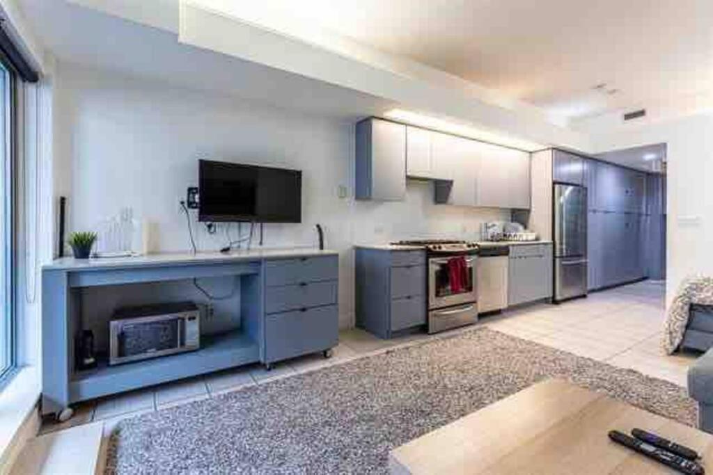 Beautiful Apartment Downtown, Mins To Rogers Arena, Stadium, Restaurants, Shops Vancouver Buitenkant foto